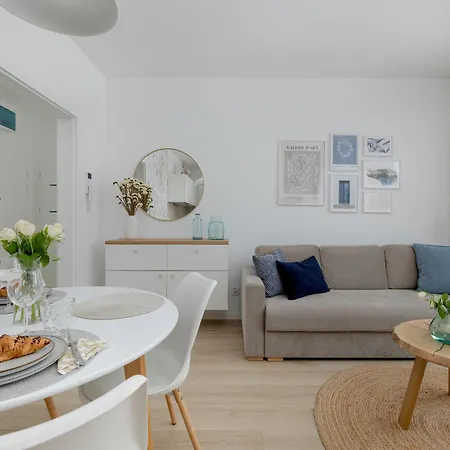 Baltic Marina Residence Studios With Balcony & Pet Friendly By Noclegi Renters Kolobrzeg Exterior photo