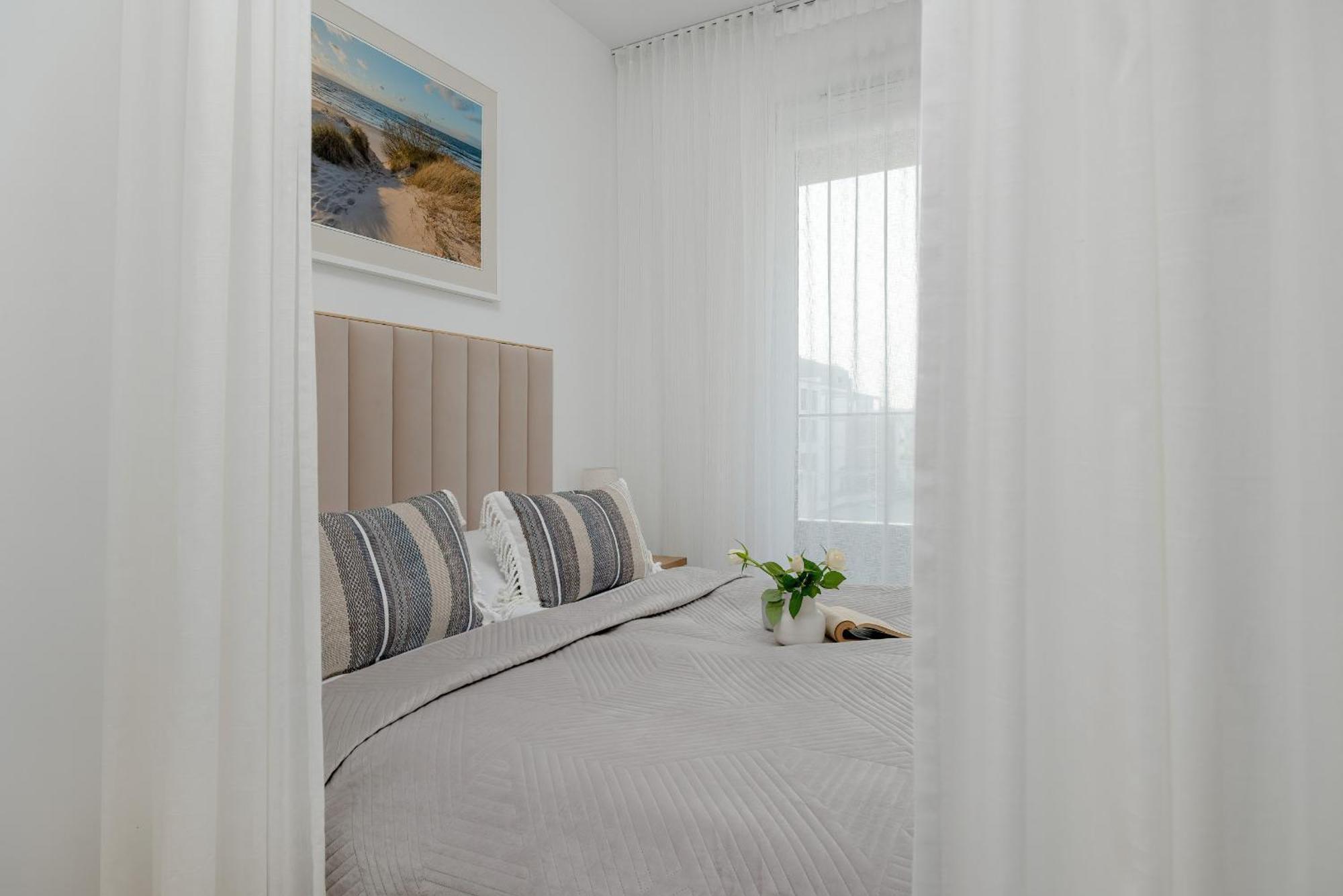 Baltic Marina With Balcony & Pet Friendly By Renters Apartament