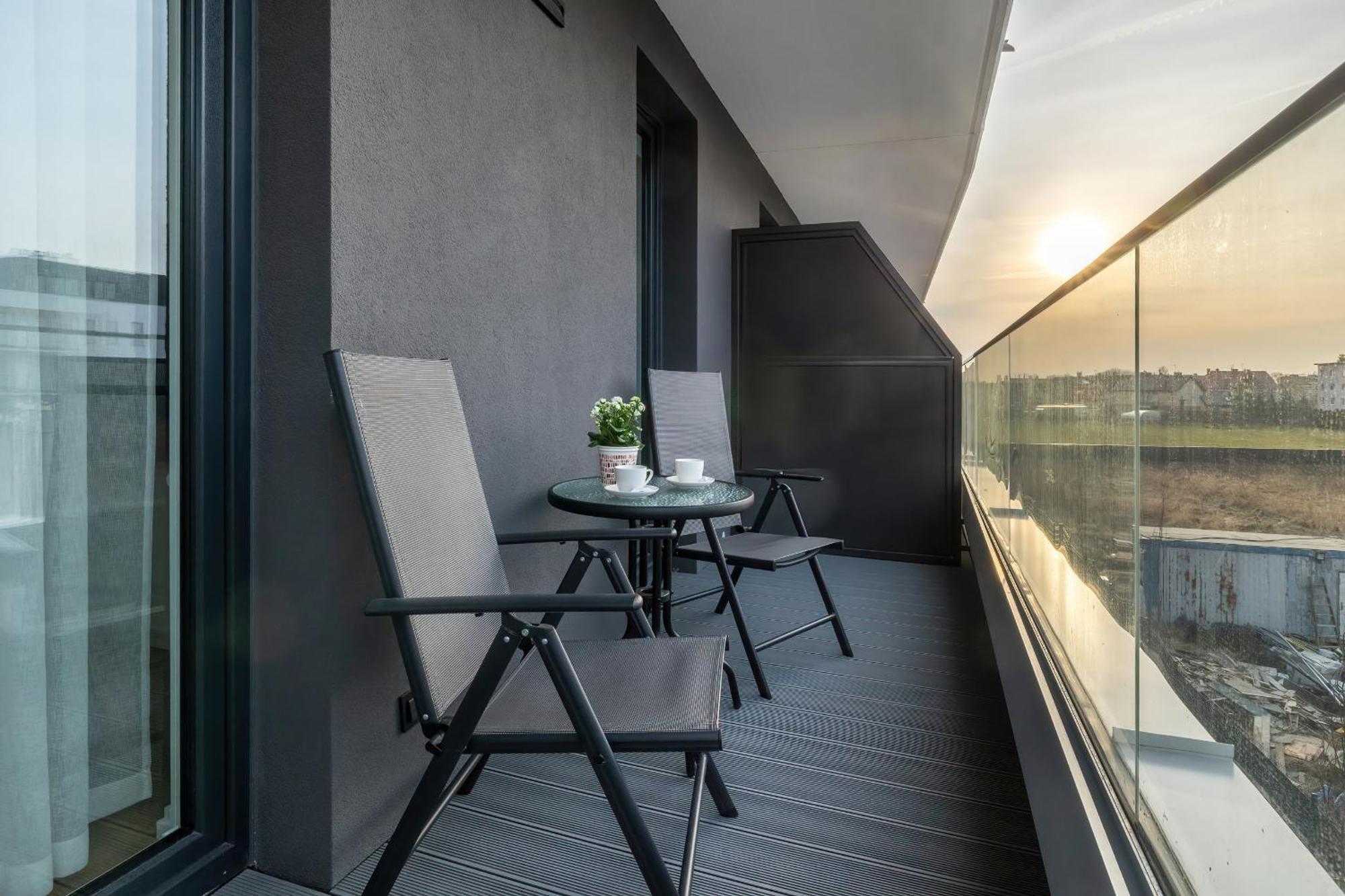 Baltic Marina With Balcony & Pet Friendly By Renters Apartament Kołobrzeg